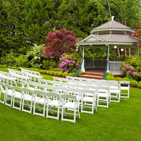 dependiendo del tamaño de su evento, puede que necesite alquilar varios baños de renta para fiestas para garantizar suficiente capacidad